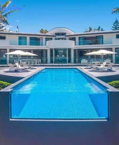 swimming pool in camps bay
